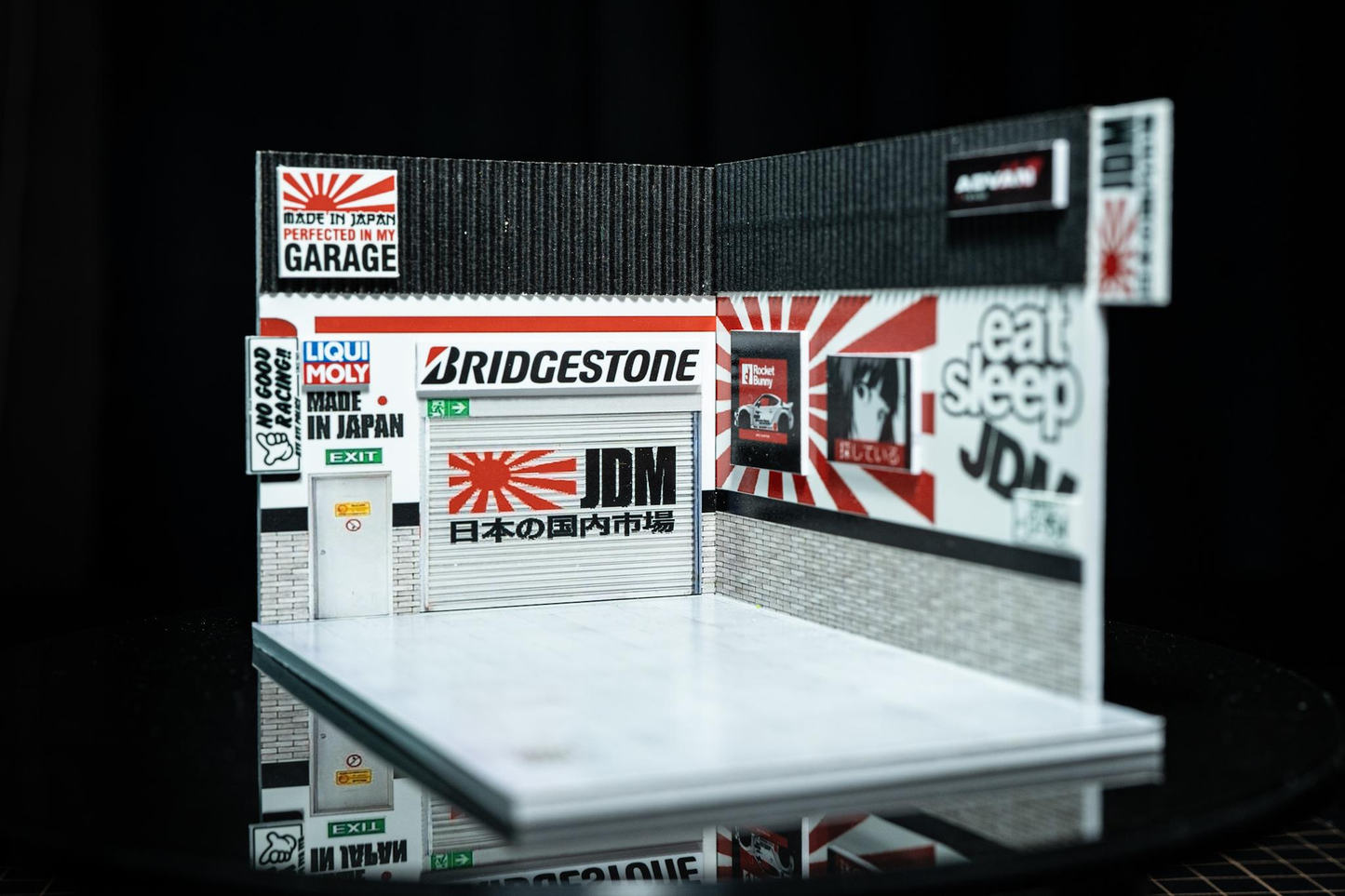 Box mini diorama "JDM GARAGE V2" Ninety One 1:64