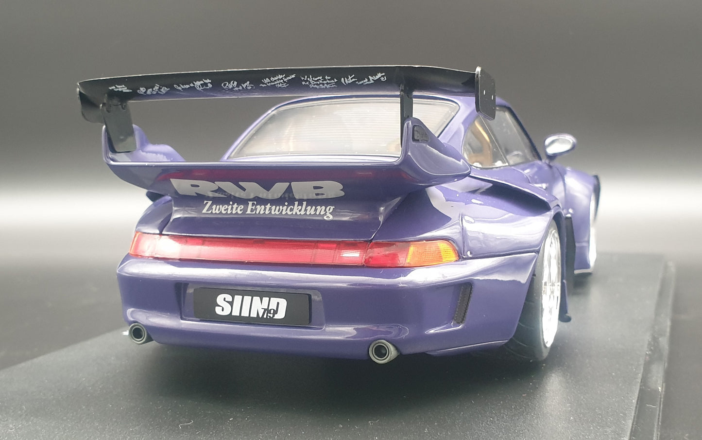 Porsche 911 RWB 993 Furusato Sydney Hoffmann Werk83 1:18