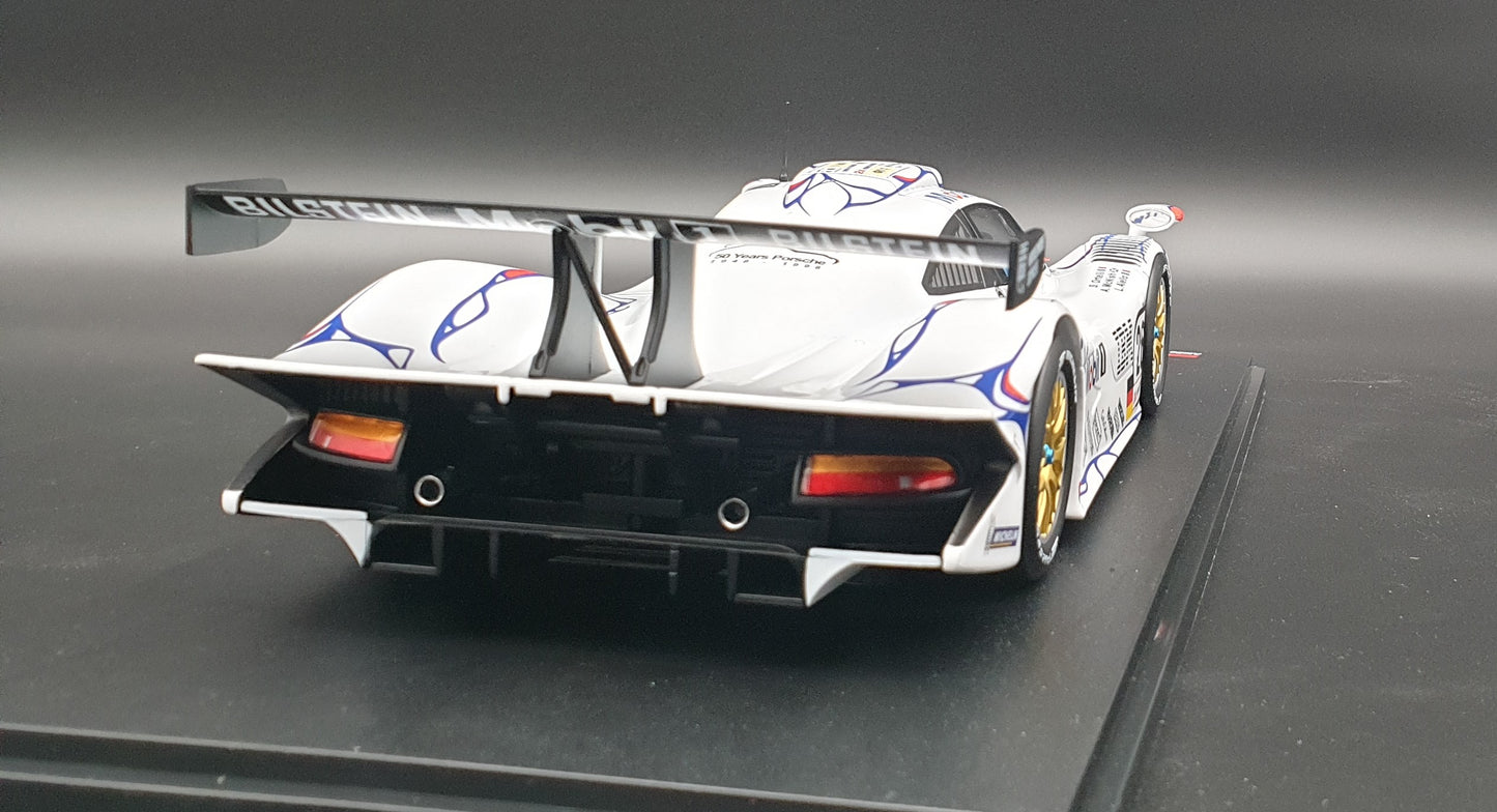 Porsche 911 GT1 #26 Winner Le Mans 1998 Werk83 1:18