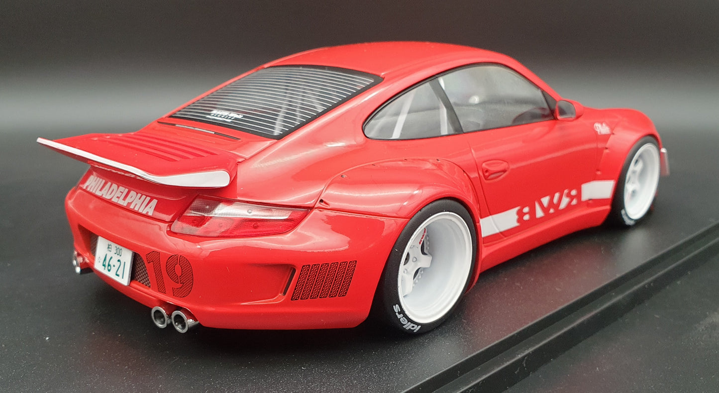 RWB 997 PHILADELPHIA Red IXO 1:18