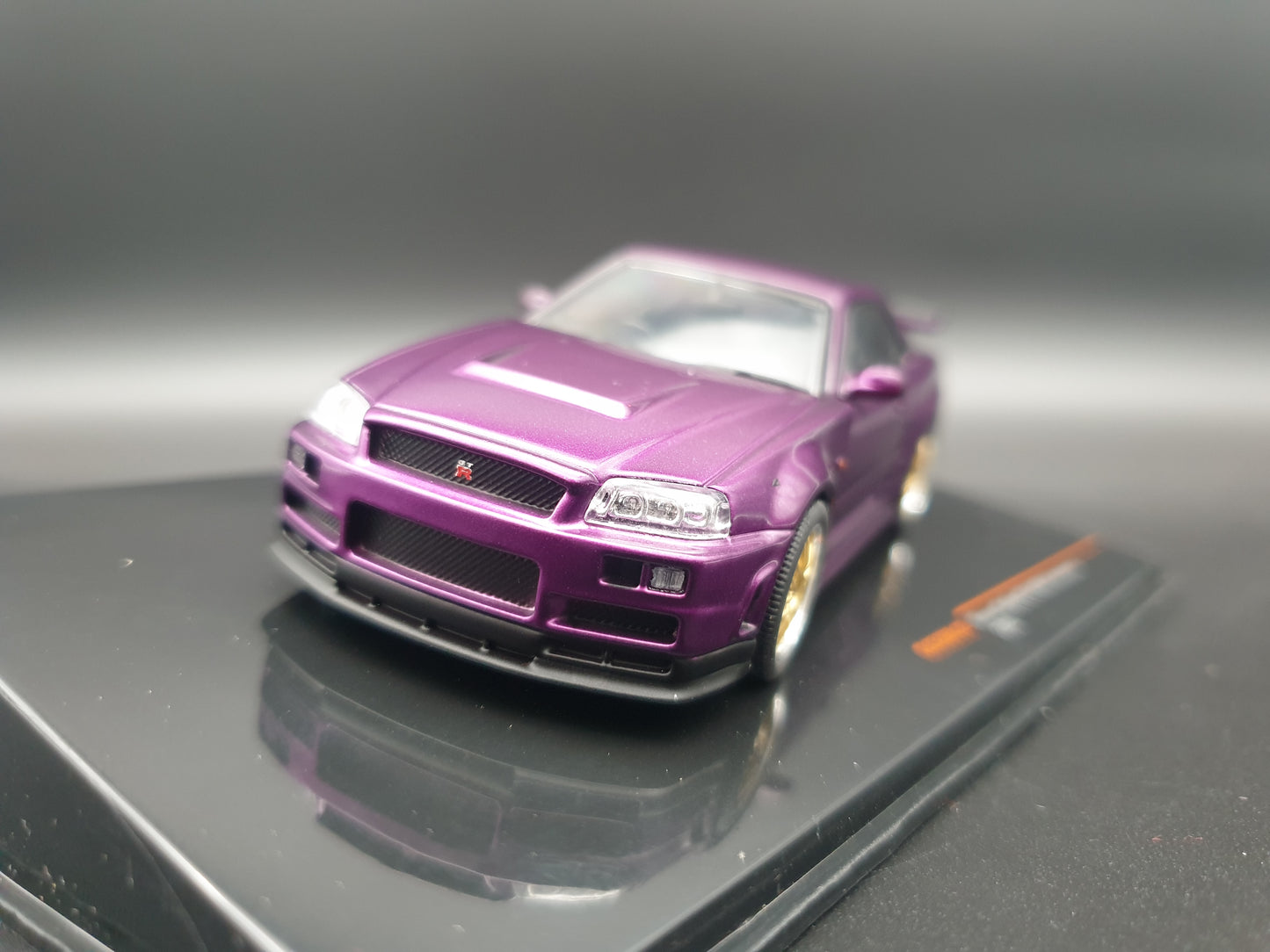 Nissan Skyline GT-R R34 2002 Customized IXO 1:43