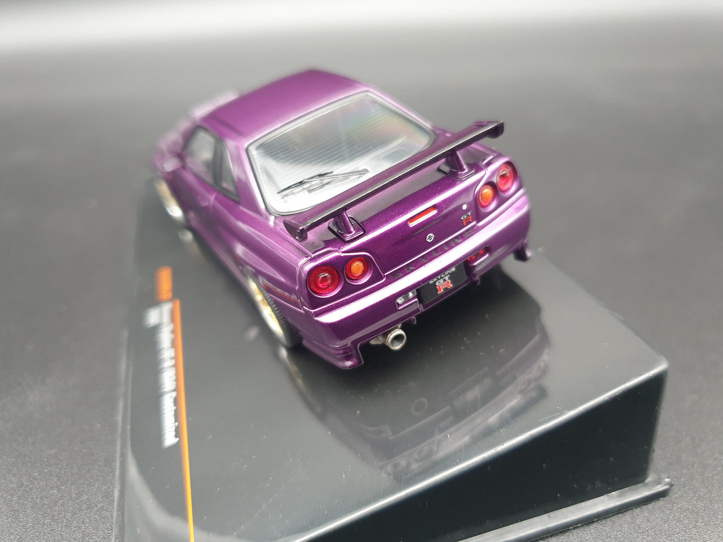 Nissan Skyline GT-R R34 2002 Customized IXO 1:43