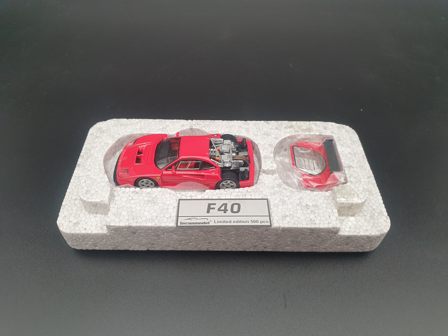 Ferrari F40 LM 1996 Press Version Red Tecnomodel 1:64