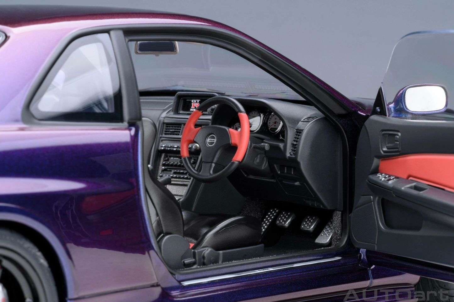 Nissan Skyline GT-R (R34) Z-tune Midnight Purple III AUTOart 1:18