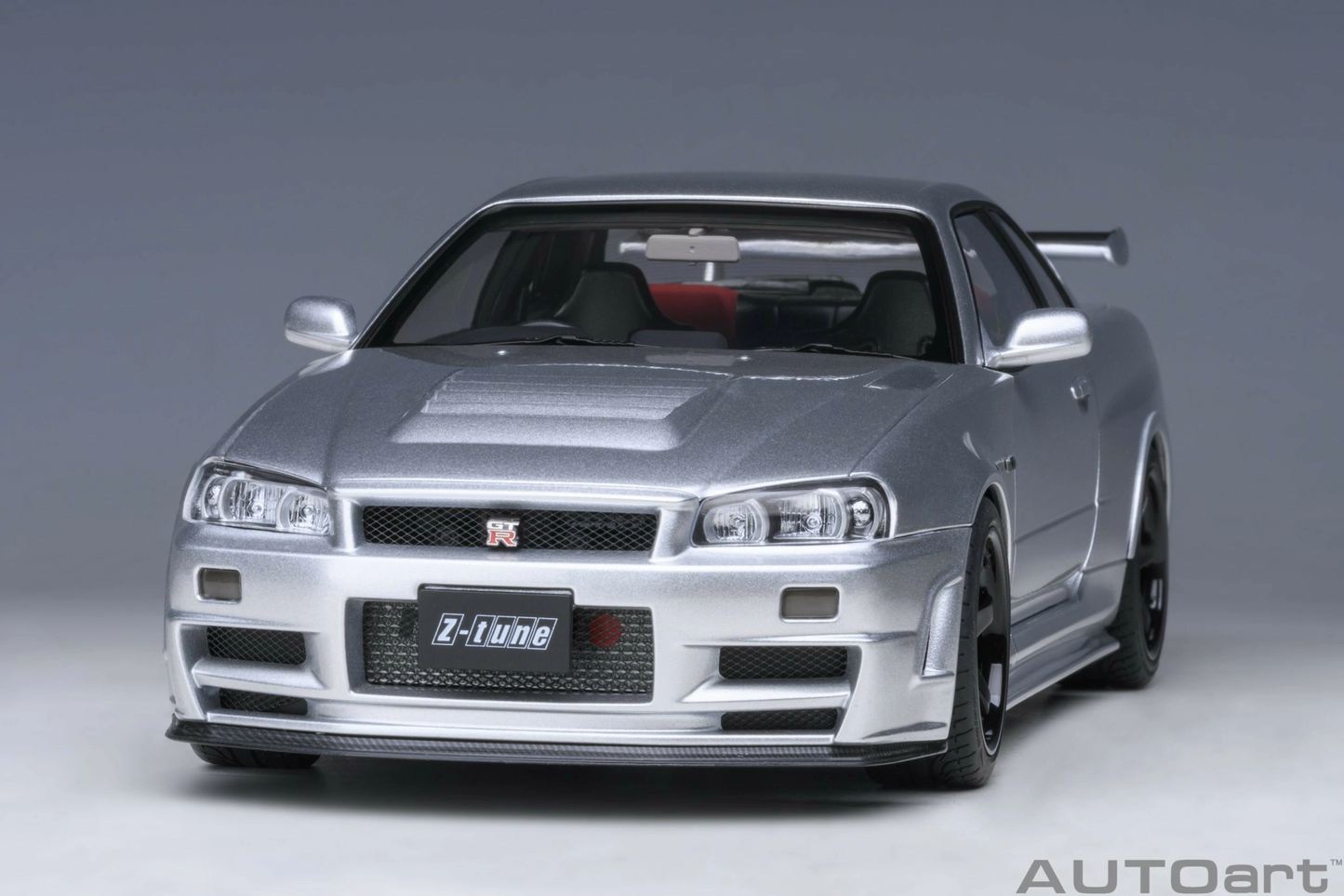 Nissan Skyline GT-R (R34) Z-tune Sliver AUTOart 1:18