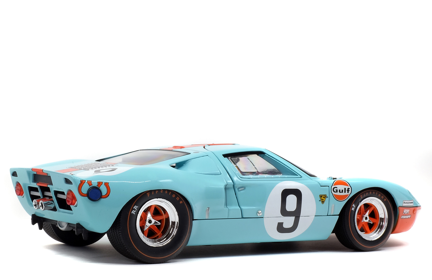 Ford GT40 MKI Winner Le Mans1968 Solido 1:18