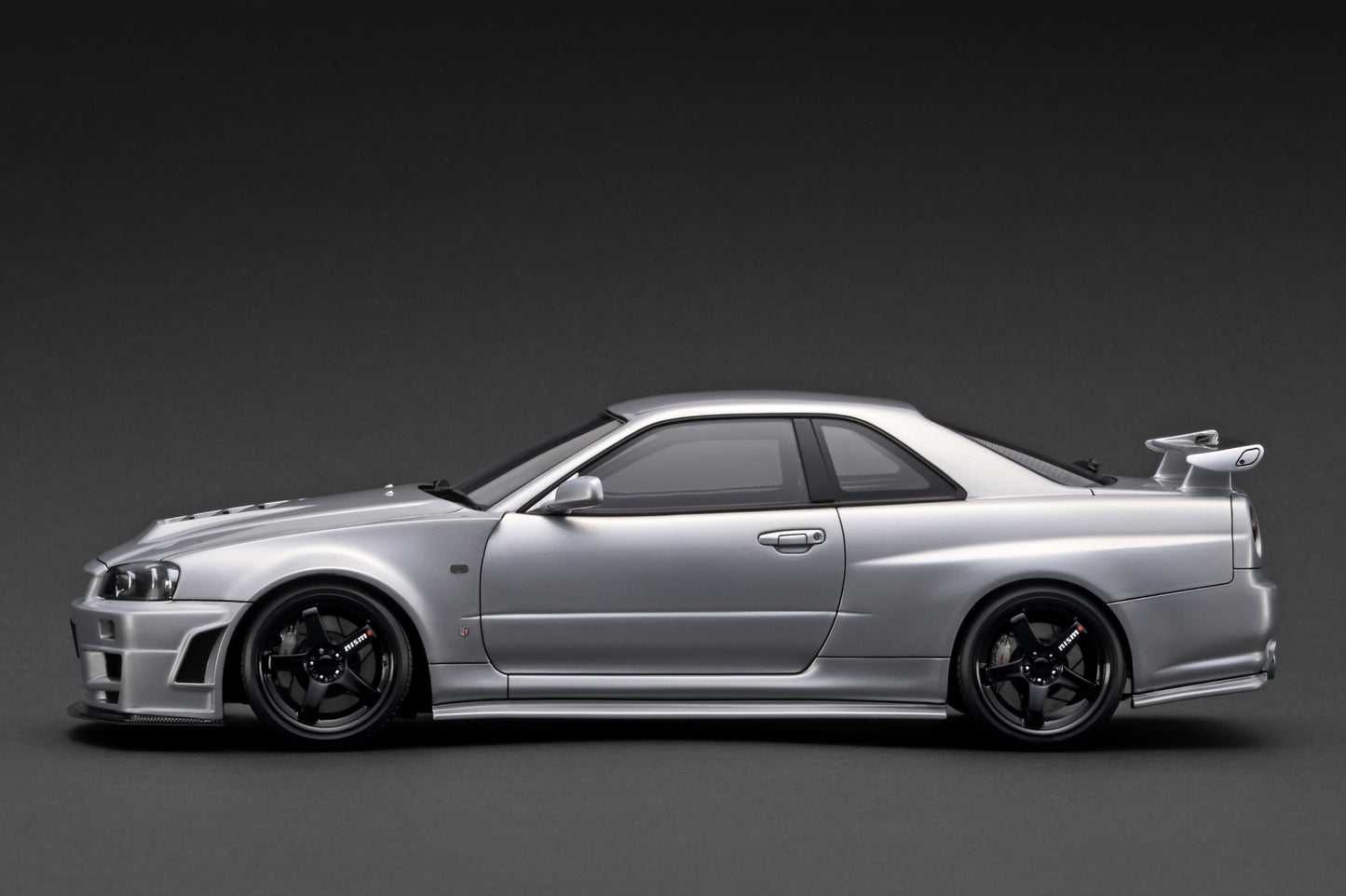 Nismo R34 GT-R Z-tune Prototype Ignition Model 1:18