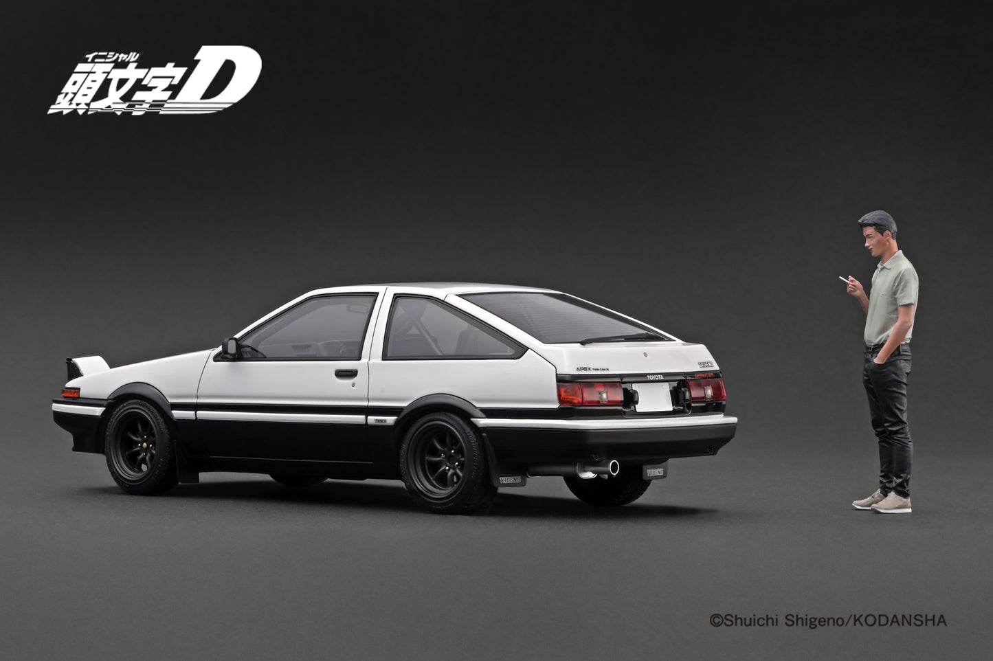 INITIAL D Toyota Sprinter Trueno 3Dr GT Apex (AE86) with Bunta Fujiwara Ignition Model 1:18