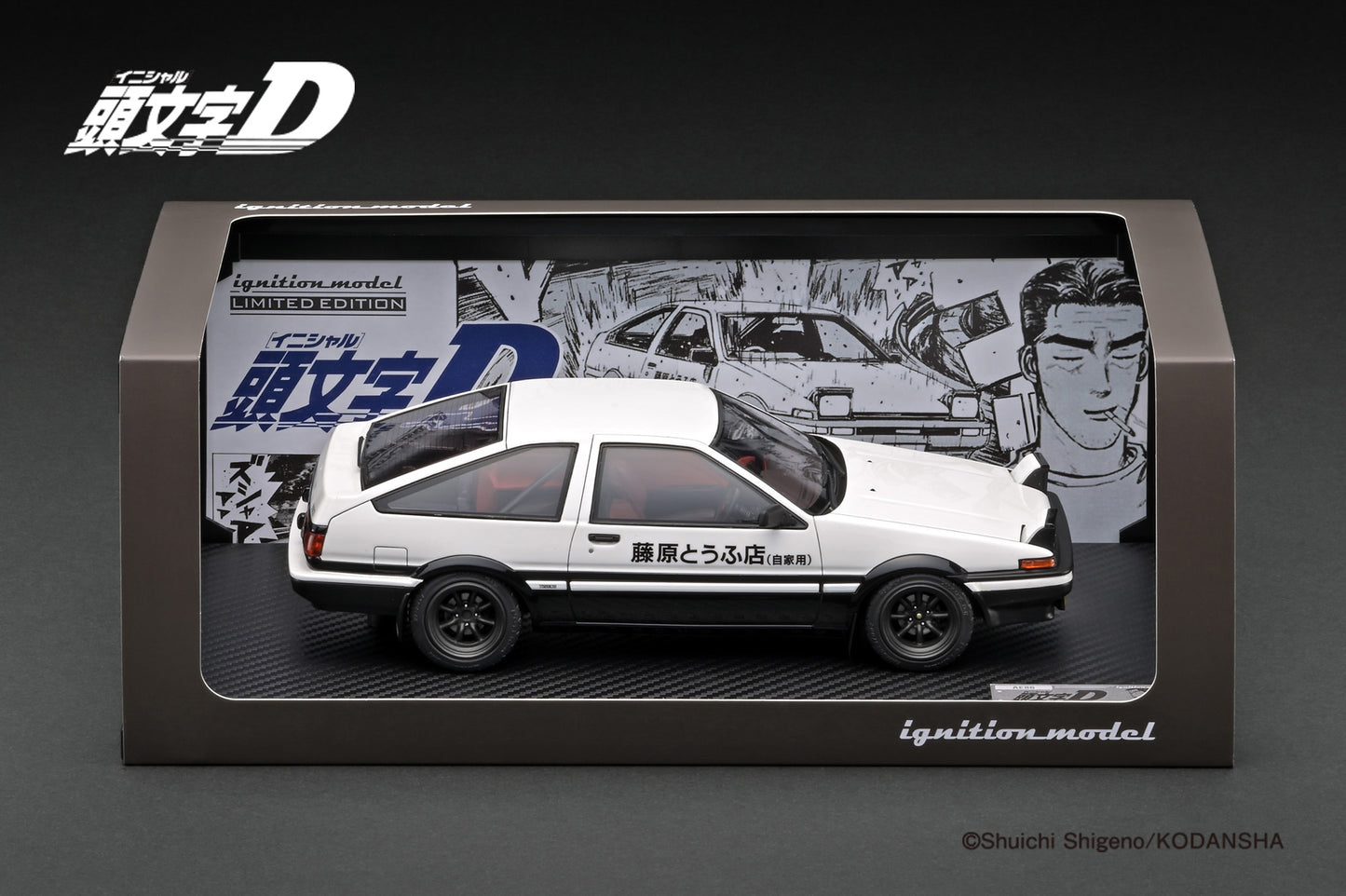 INITIAL D Toyota Sprinter Trueno 3Dr GT Apex (AE86) with Bunta Fujiwara Ignition Model 1:18