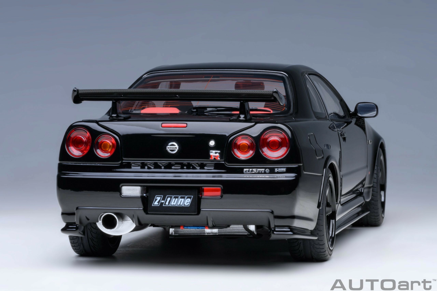 Nissan Skyline GT-R (R34) Z-tune Black Pearl AUTOart 1:18