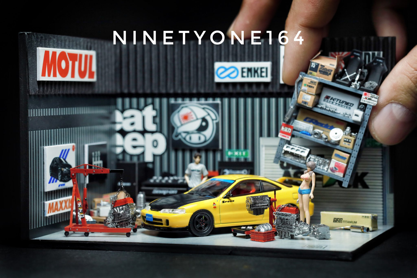 Box mini diorama "JDM GARAGE" Ninety One 1:64