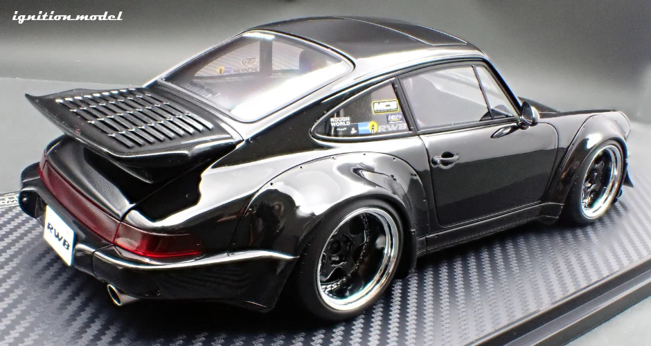 Miniature Porsche RWB 964 - Scale 1:18 - Color Black