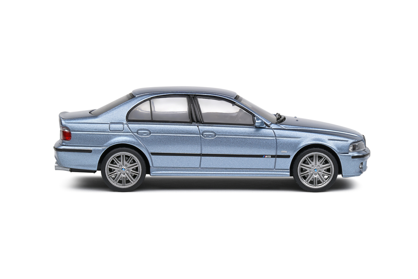 BMW M5 E39 2000 Blue Solido 1:43