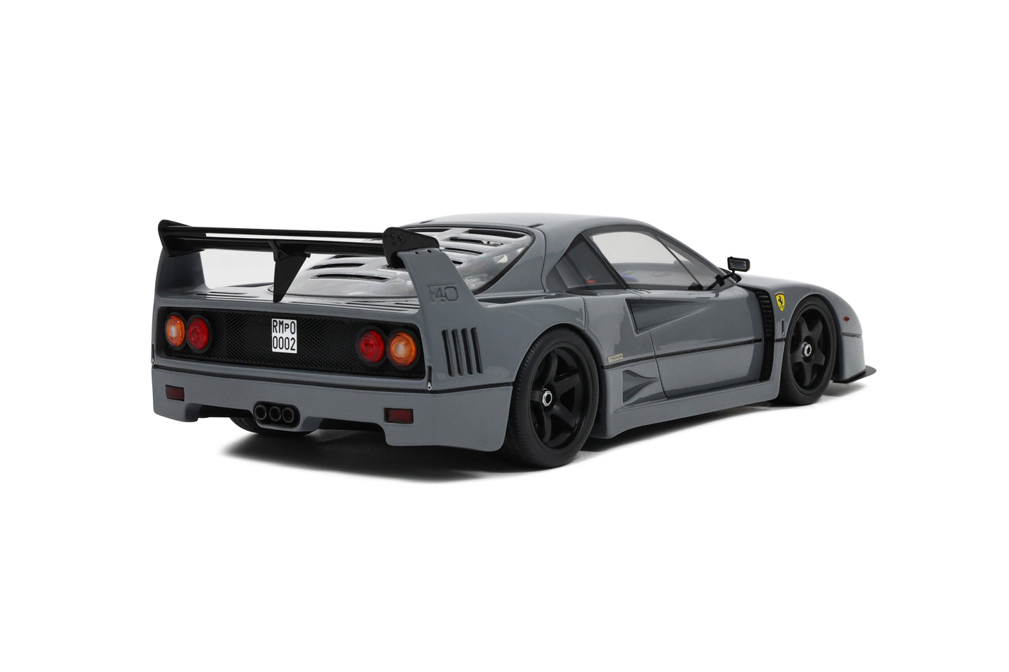 FERRARI F40 Competizione 2022 GT Spirit 1:18