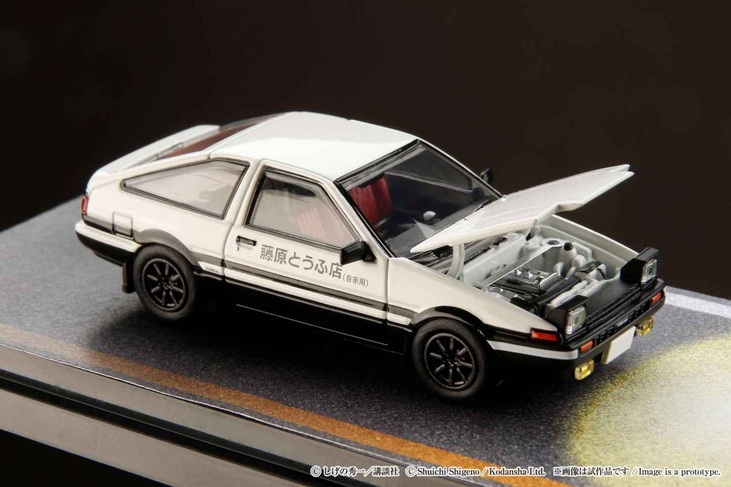 Toyota Sprinter Trueno AE86 Initial D Hobby Japan 1:64