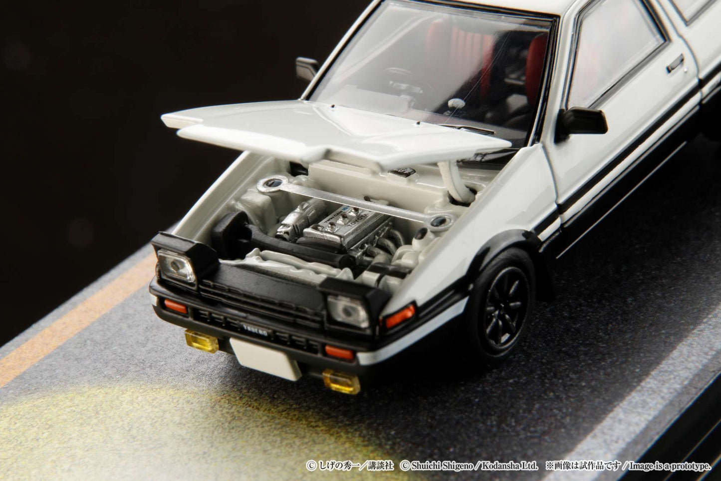 Toyota Sprinter Trueno AE86 Initial D Hobby Japan 1:64