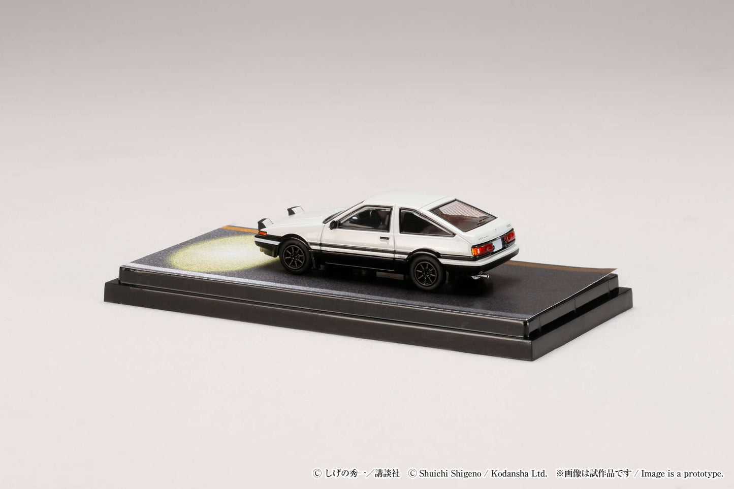 Toyota Sprinter Trueno AE86 Initial D Hobby Japan 1:64