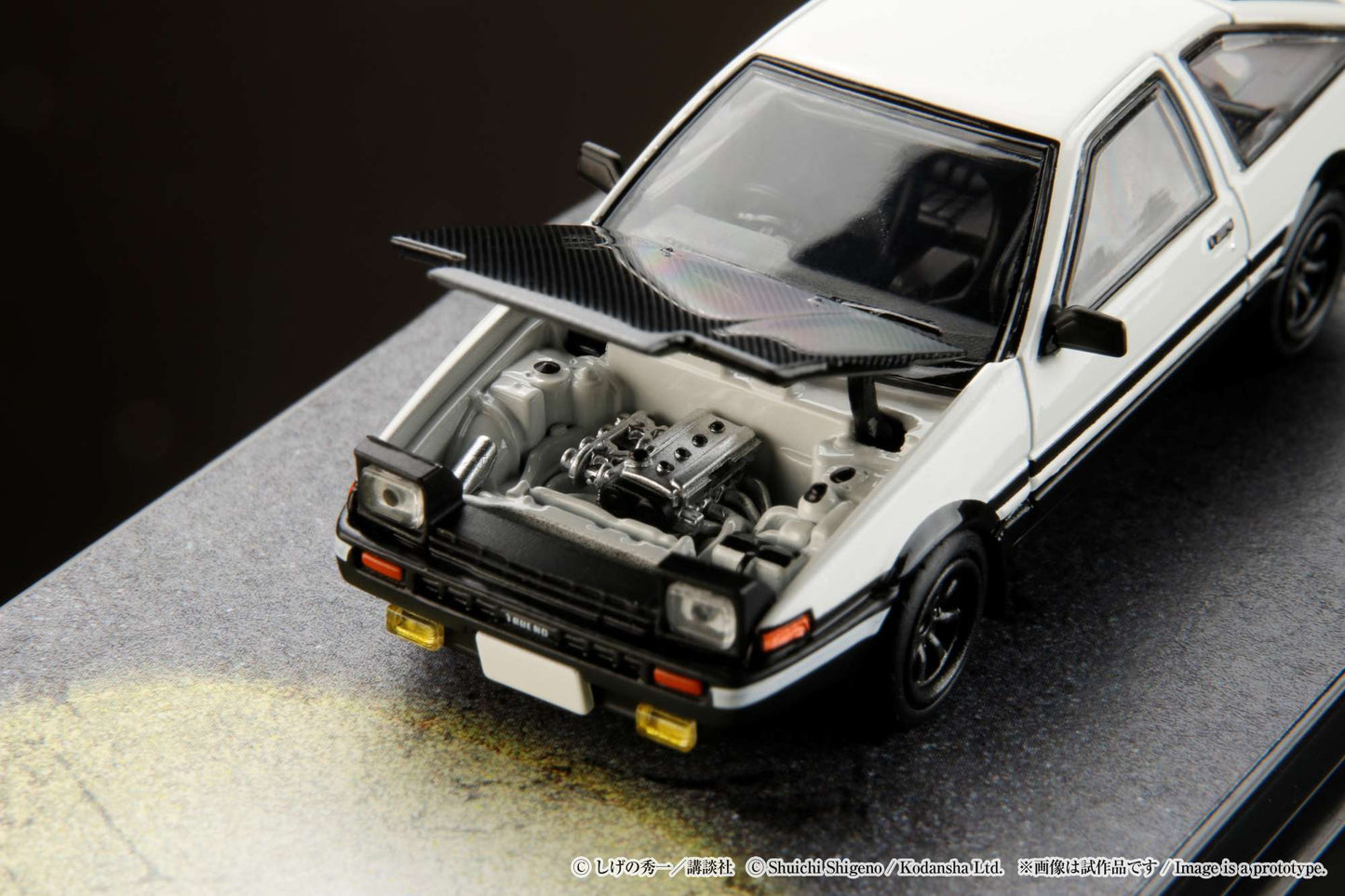 Toyota Sprinter Trueno AE86 Final Version Initial D Hobby Japan 1:64