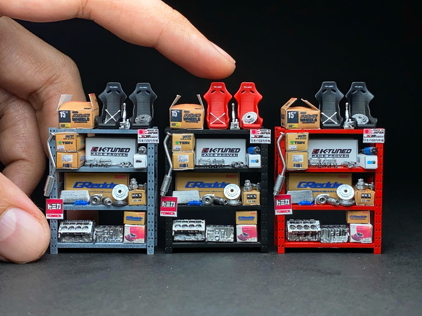 SET 12 : étagère pour pièces auto Ninety One 1:64