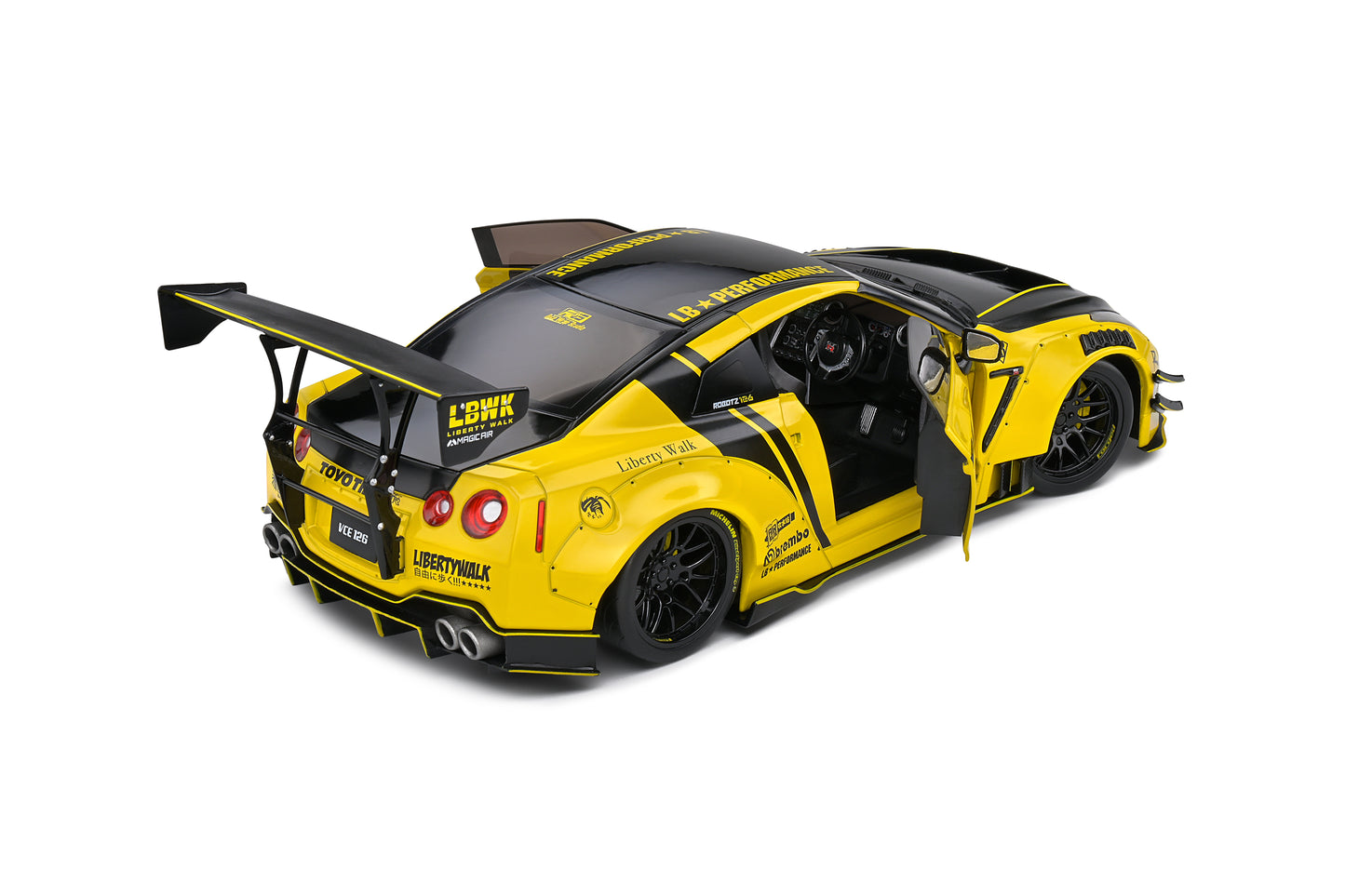 Nissan GT-R (R35) Liberty Walk Body Kit 2.0 2020 Solido 1:18