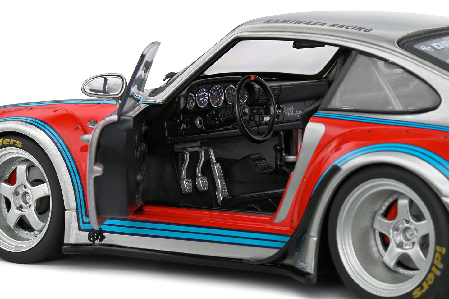 RWB 993 KAMIWAZA RACING Martini 2020 Solido 1:18