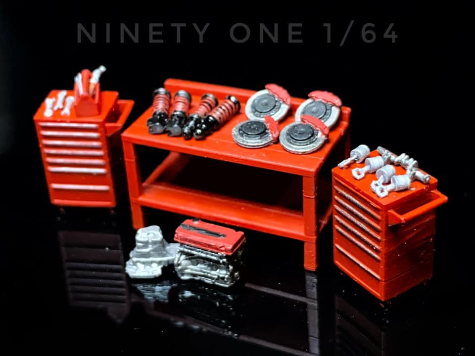 SET 1 : accessoires de garage rouge Ninety One 1:64