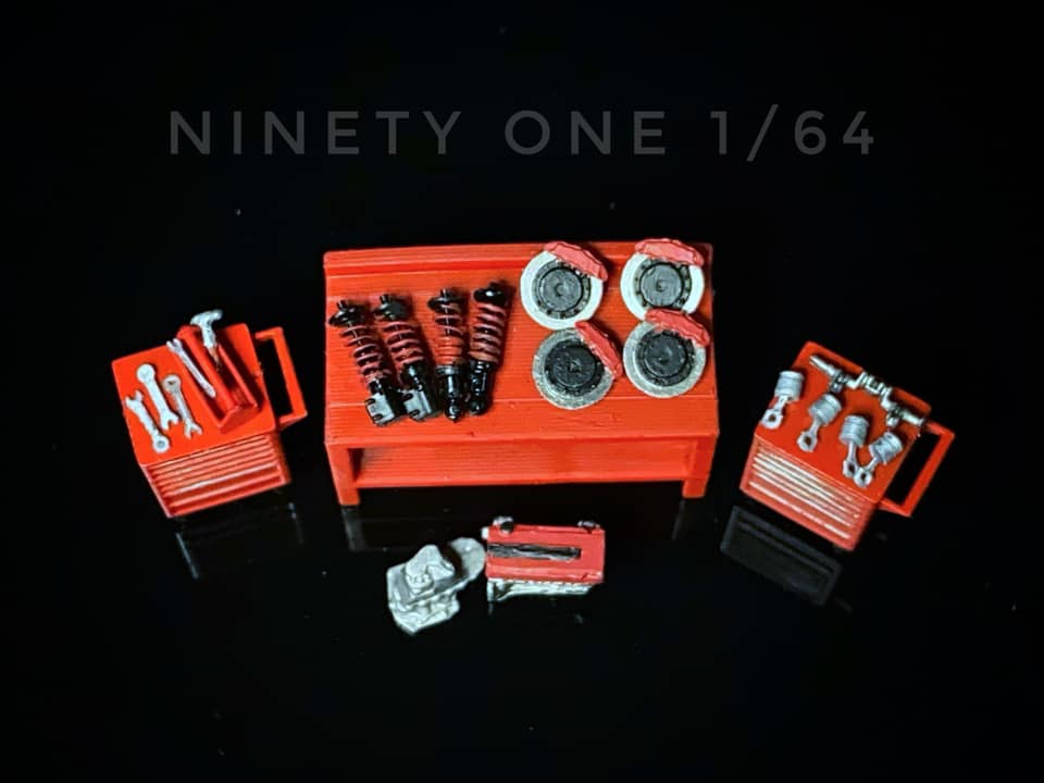 SET 1 : accessoires de garage rouge Ninety One 1:64