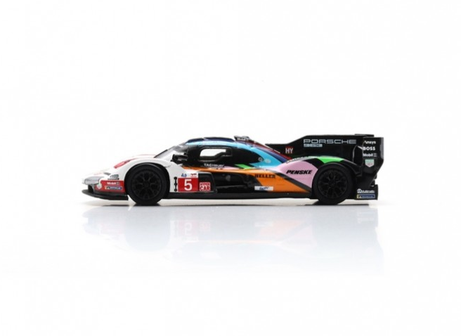 Porsche 963#5 PORSCHE PENSKE MOTORSPORT 24H Le Mans 2023 Sparky 1:64