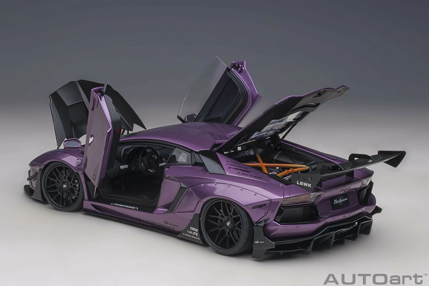 Liberty Walk LB-Works Lamborghini Aventador Limited Edition Viola SE30 AUTOart 1:18